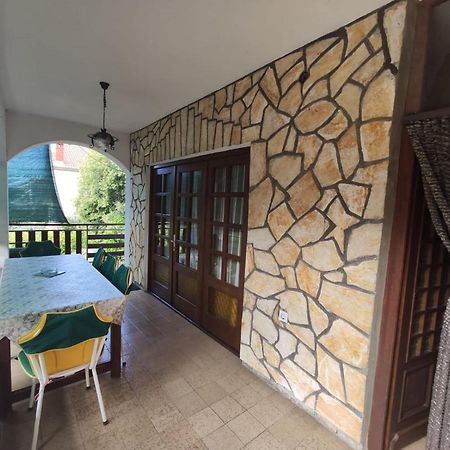 Family Apartment Near Beach บีโอกราดนาโมรู ภายนอก รูปภาพ