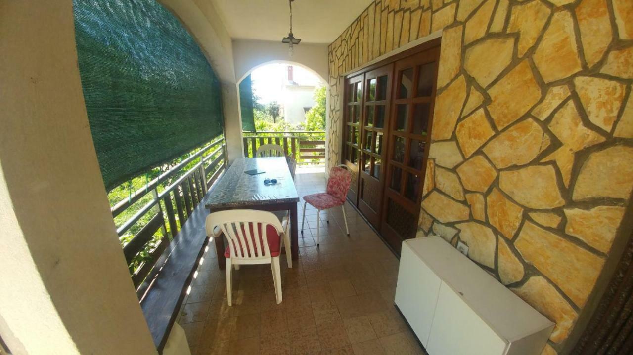 Family Apartment Near Beach บีโอกราดนาโมรู ภายนอก รูปภาพ